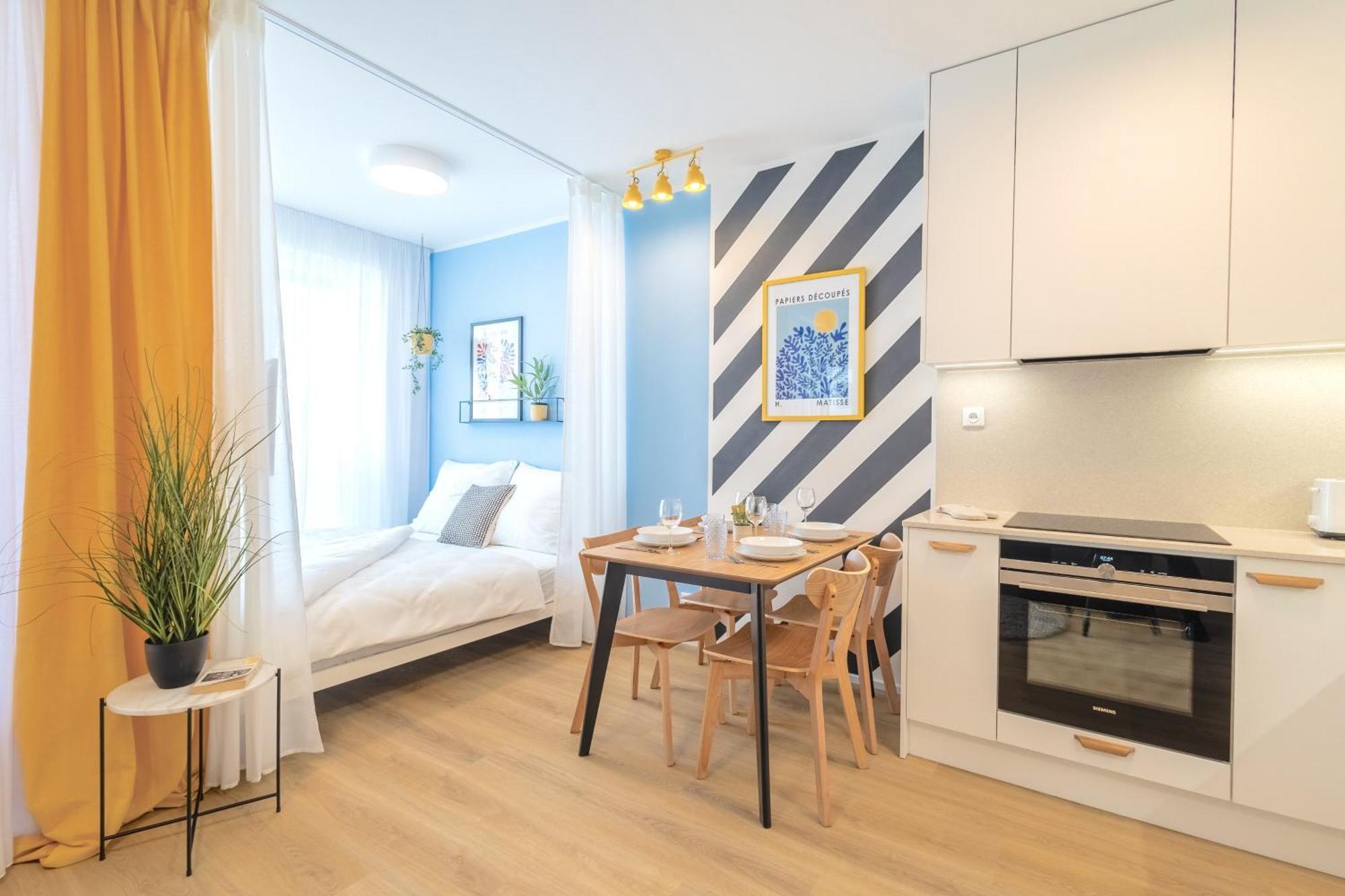 Yellow Apartment - Balcony, Free Parking, By Gravity Prag Exterior foto