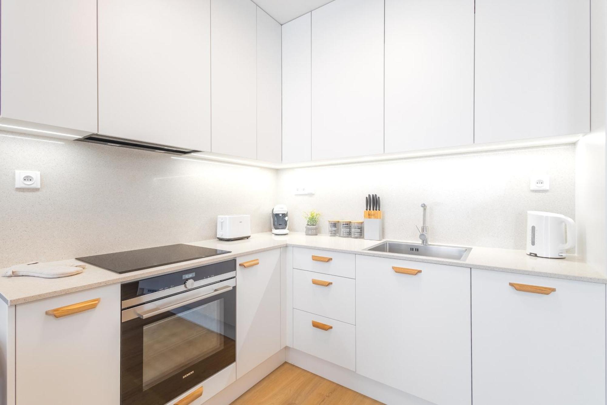 Yellow Apartment - Balcony, Free Parking, By Gravity Prag Exterior foto