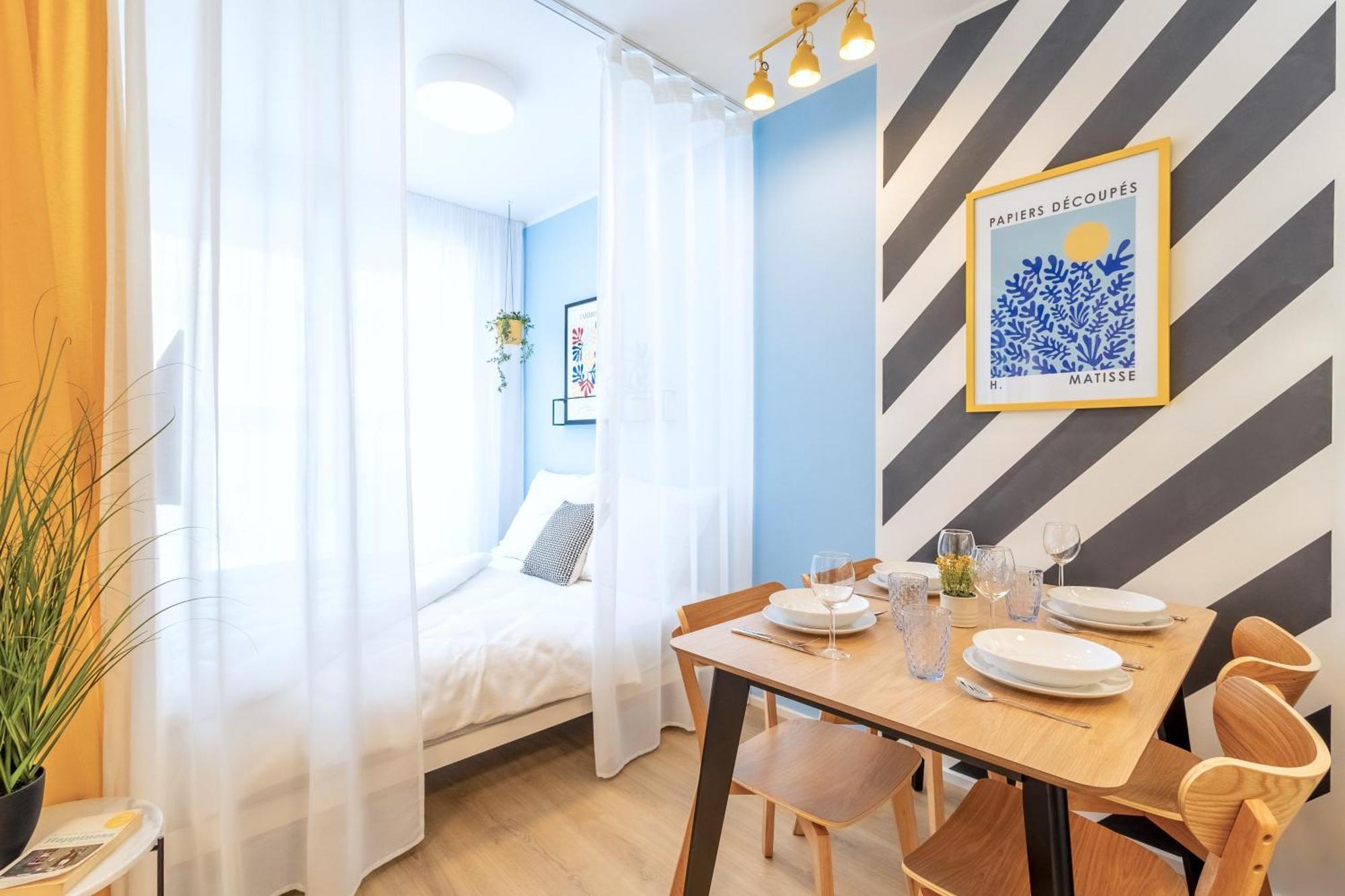 Yellow Apartment - Balcony, Free Parking, By Gravity Prag Exterior foto
