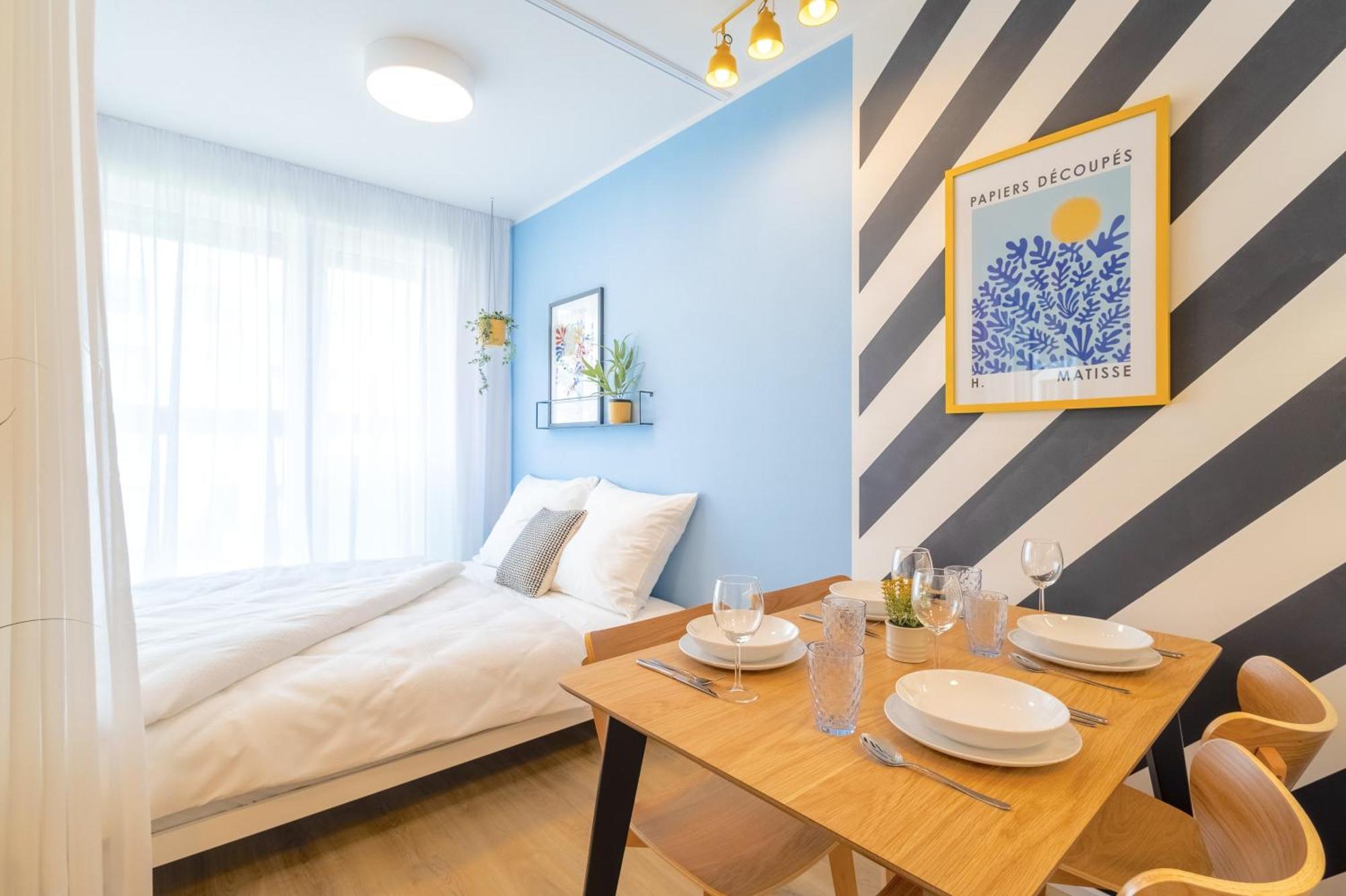 Yellow Apartment - Balcony, Free Parking, By Gravity Prag Exterior foto
